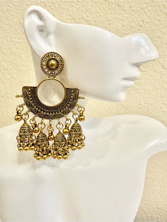 Fashion Jewelry Jewelry - Fashion Jewelry Gold Filigree Chandbali Earrings with Jhumka Bells